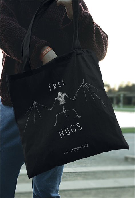 FREE HUGS Tote